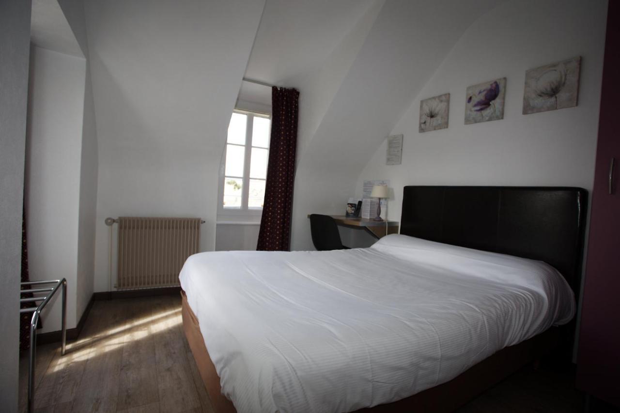 Contact Hotel - Hotel Le Lion D'Or Lamballe Exterior photo